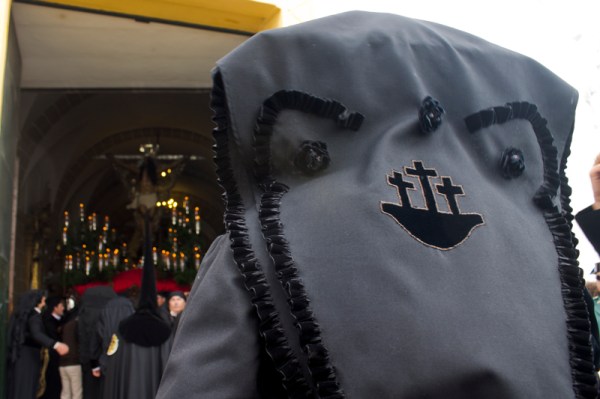 Cargador en la salida